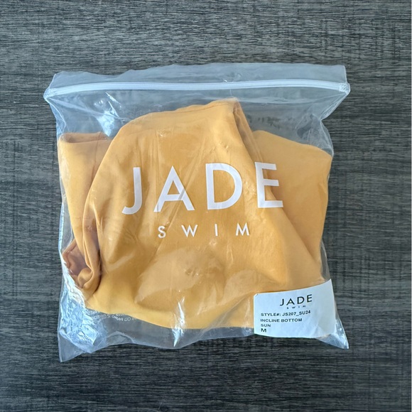 JADE Swim - Incline Bottom - Picture 3 of 4